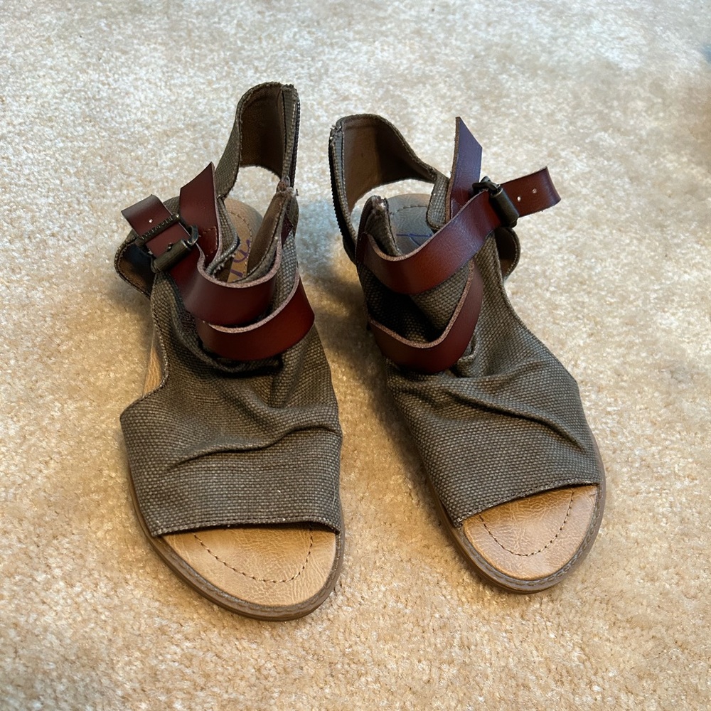 Size 6 shoe